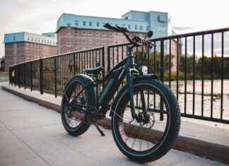 Elektrikli Bisiklet Giyilebilir Teknolojileri: Uzman Görüşleri elektrikli bisiklet, en iyi elektrikli bisikletler, elektrikli bisiklet fiyatları, katlanır elektrikli bisiklet, elektrikli dağ bisikleti, elektrikli bisiklet modelleri, elektrikli bisiklet tavsiyeleri, elektrikli bisiklet menzili, elektrikli bisiklet motor gücü, elektrikli bisiklet şarj süresi