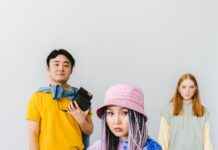 Farklı Yaş Grupları İçin Elektrikli Bisikletlerin Uygunluğu elektrikli bisiklet, en iyi elektrikli bisikletler, elektrikli bisiklet fiyatları, katlanır elektrikli bisiklet, elektrikli dağ bisikleti, elektrikli bisiklet modelleri, elektrikli bisiklet tavsiyeleri, elektrikli bisiklet menzili, elektrikli bisiklet motor gücü, elektrikli bisiklet şarj süresi