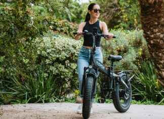 Elektrikli Dönüşümde Yasal Gereklilikler: Bilmeniz Gerekenler elektrikli bisiklet, en iyi elektrikli bisikletler, elektrikli bisiklet fiyatları, katlanır elektrikli bisiklet, elektrikli dağ bisikleti, elektrikli bisiklet modelleri, elektrikli bisiklet tavsiyeleri, elektrikli bisiklet menzili, elektrikli bisiklet motor gücü, elektrikli bisiklet şarj süresi