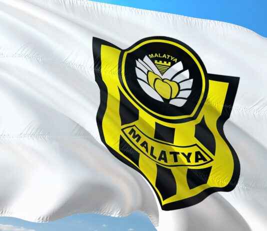 Yeni Başlayanlar için Elektrikli Bisiklet Sürüş Teknikleri Yeni Başlayanlar için Elektrikli Bisiklet Sürüş Teknikleri