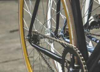 3 Tekerlekli Elektrikli Bisiklet Kabin Fiyatları Ne kadar? 3 Tekerlekli Elektrikli Bisiklet Kabin Fiyatları Ne kadar?