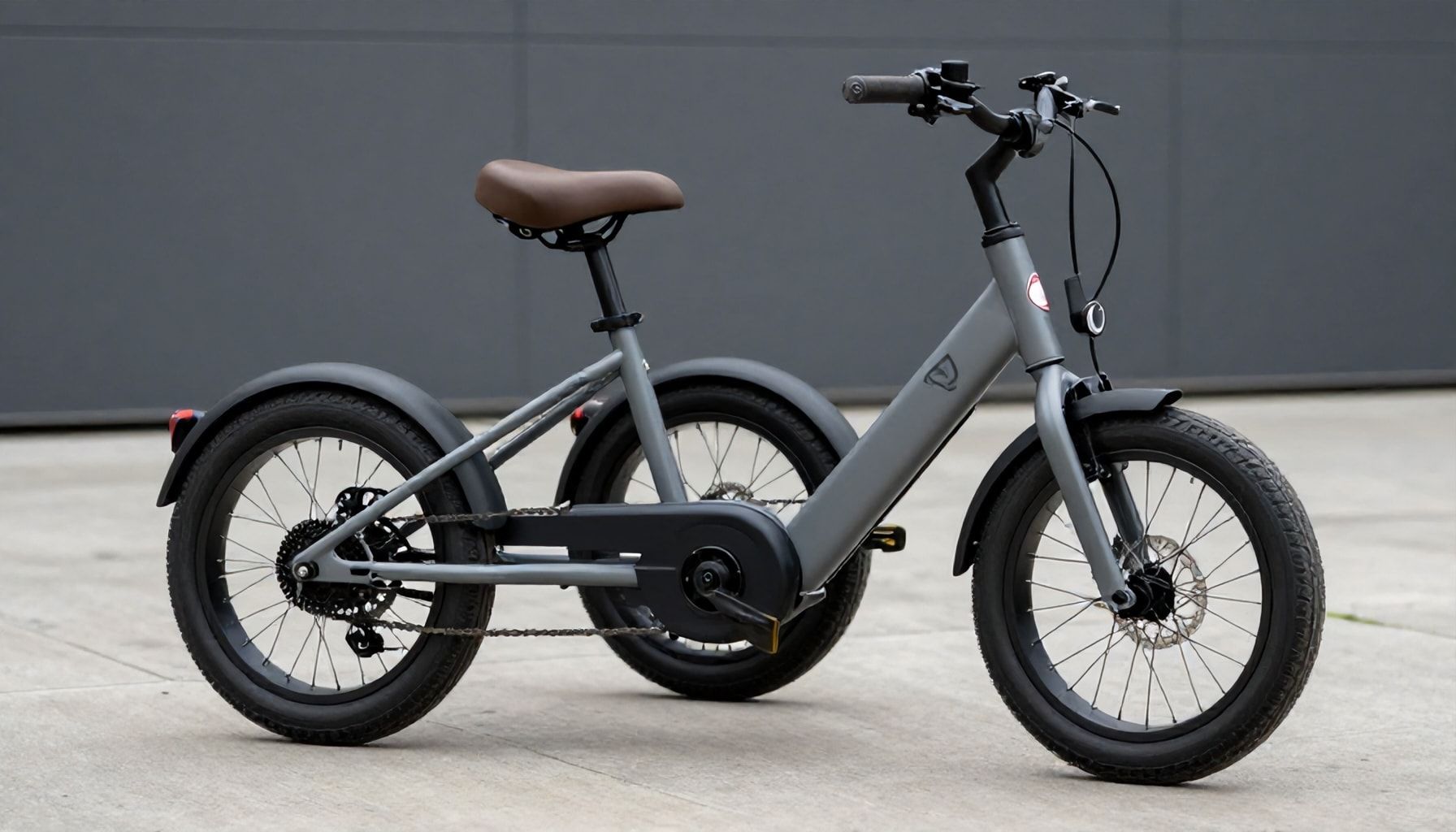 3 Tekerlekli Elektrikli Bisiklet ile Dengesiz Yolculuklar Nasıl Güvenli Olur?*