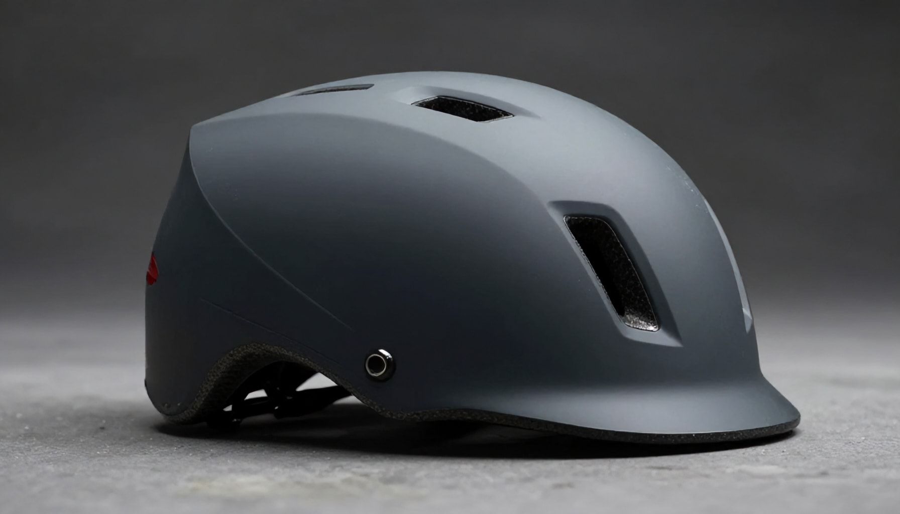 5 Güvenlik Özelliği ile Elektrikli Bisiklet Kaskınızı Güçlendirin*