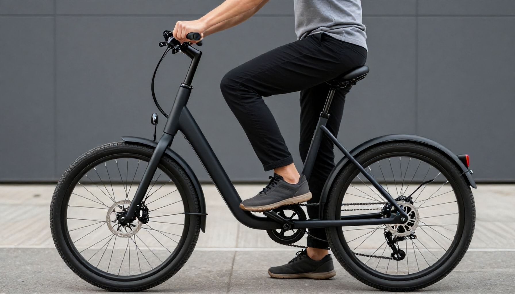 5 Yöntemle Elektrikli Bisikletin 2 El Gücüyle Düzgün Kullanımını Öğrenin*