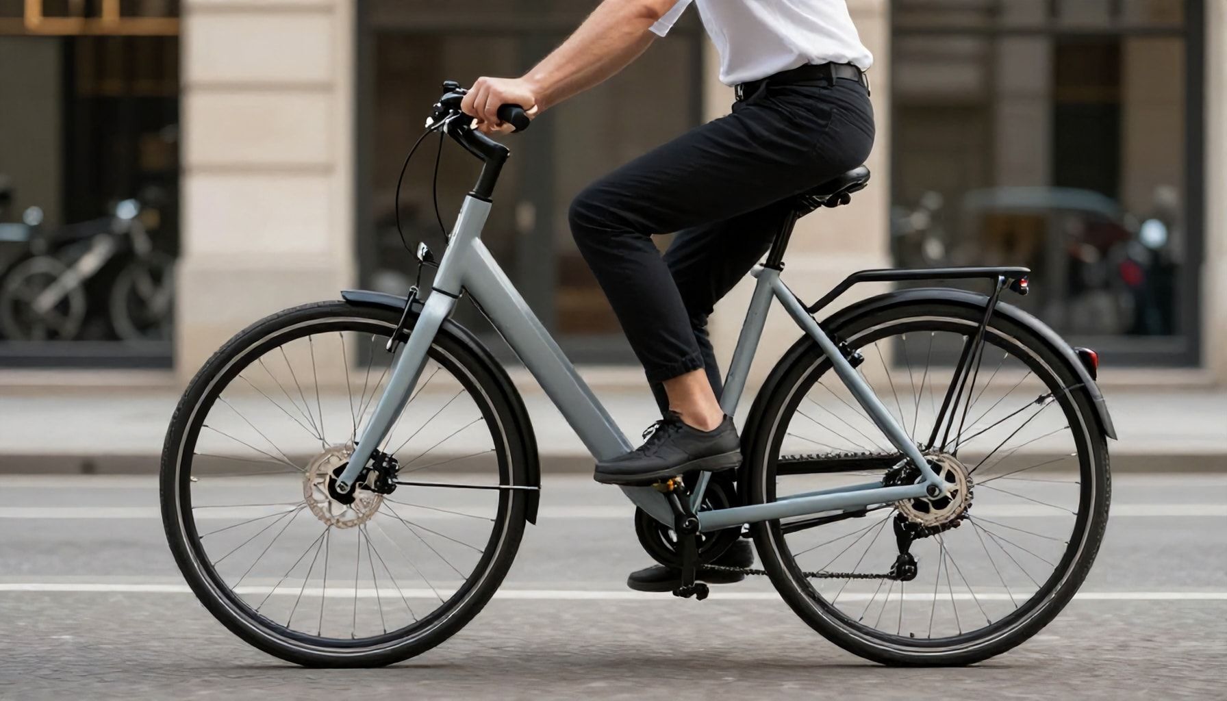 Alfa Romeo Elektrikli Bisiklet: Şehirde Hızlı ve Sessiz Yolculuklar*