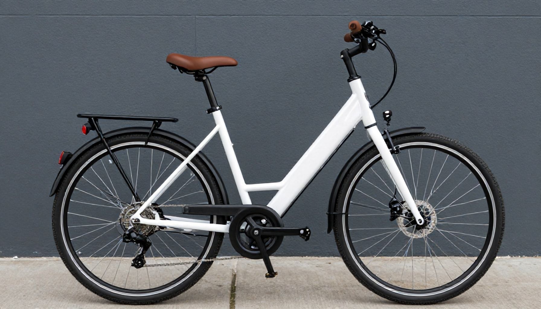 İkinci El Elektrikli Bisikletlerin Gerçek Maliyetleri: Ne Kadar Tasarruf Ediyorsunuz?*